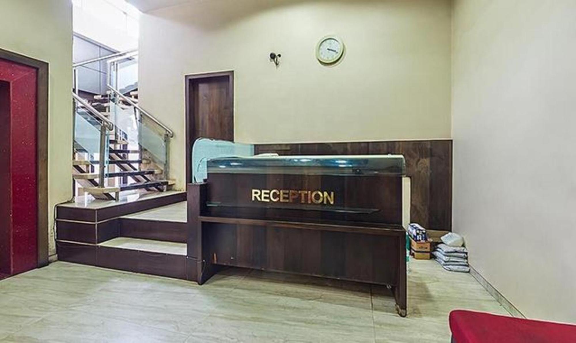 Fabhotel Skylark Inn Nashik Εξωτερικό φωτογραφία